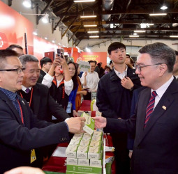 中小微企業多元振興發展計畫成果發表會開幕　行政院長卓榮泰強調持續加大力道助企業升級轉型