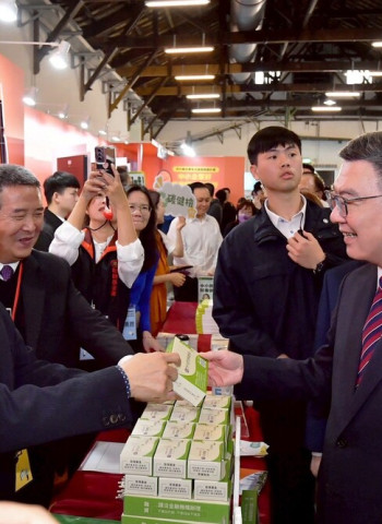 中小微企業多元振興發展計畫成果發表會開幕　行政院長卓榮泰強調持續加大力道助企業升級轉型