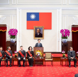 賴清德總統親自接見鳳凰獎楷模　落實各項措施投入資源守護消防員的健康與權益