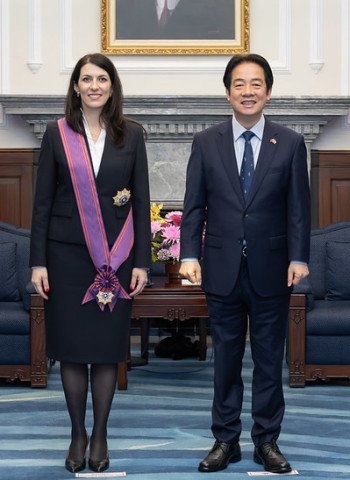 賴清德總統贈勳捷克前眾議長艾達莫娃　肯定其對深化臺捷友誼與合作的長期貢獻