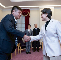 蕭美琴副總統會見第64屆十大傑出青年選拔委員會幹部　強調青商會為培育青年領袖扮演關鍵角色的重要性