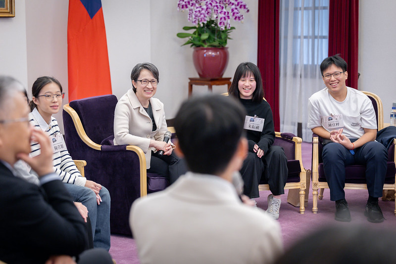 蕭美琴副總統接見圓夢青年赴美交流代表　讚揚文化自信、促進臺灣與世界連結