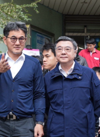 行政院長卓榮泰肯定雲林縣元長鄉樂活運動館興建規劃　以通用性為核心方向打造全齡化設施與親民友善的運動空間