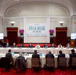 賴清德總統透過氣候變遷對策委員會落實「減碳顧企業、淨零救地球」深化淨零轉型布局