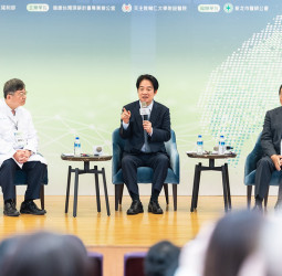 健康台灣深耕論壇登場，賴清德總統強調透過健康台灣深耕計畫改善醫療環境，促進健康平權與醫療永續發展