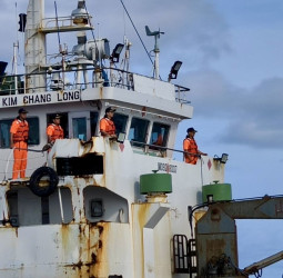 跨國反毒行動成功　檢調、海巡、警與美國DEA聯手海上攔截雜貨輪破獲近1300公斤毒品