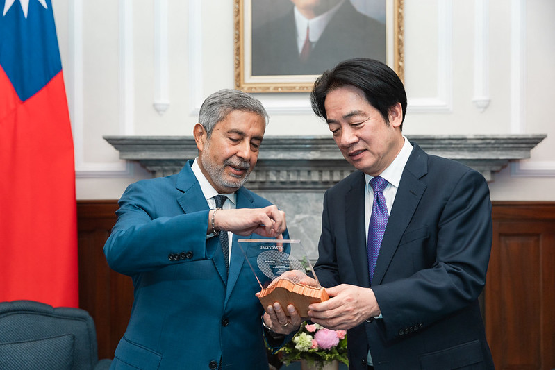 賴清德總統接見美光科技執行長　強調深化臺美合作，強化AI與半導體供應鏈韌性與競爭力