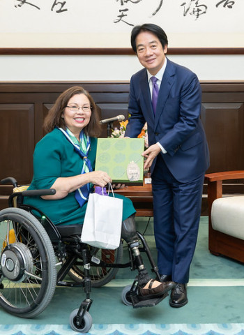 賴清德總統感謝美國聯邦參議員達克沃絲提案紀念臺灣總統直選30週年　展現臺美深厚情誼