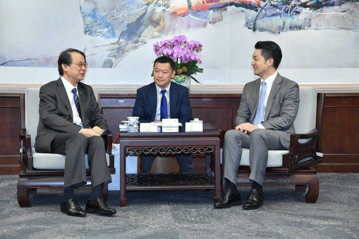 蔣萬安市長會晤日本前駐臺代表泉裕泰　聚焦AI產業與經貿交流盼深化臺日合作