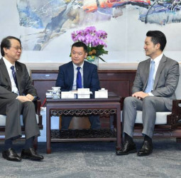 蔣萬安市長會晤日本前駐臺代表泉裕泰　聚焦AI產業與經貿交流盼深化臺日合作