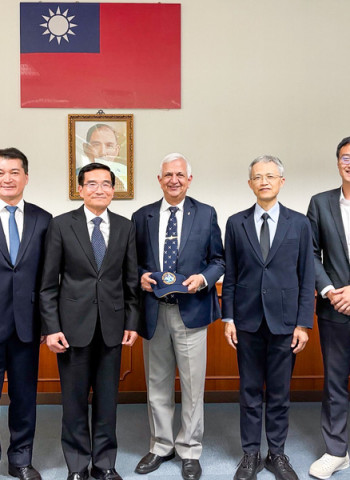 印度國家海事基金會訪海巡署 張忠龍署長接待並深化印太海事安全合作與交流機制