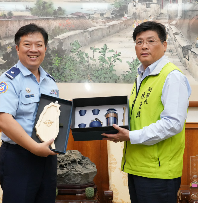空軍第一聯隊拜會澎湖縣府　攜手深化戰備交流與軍民合作